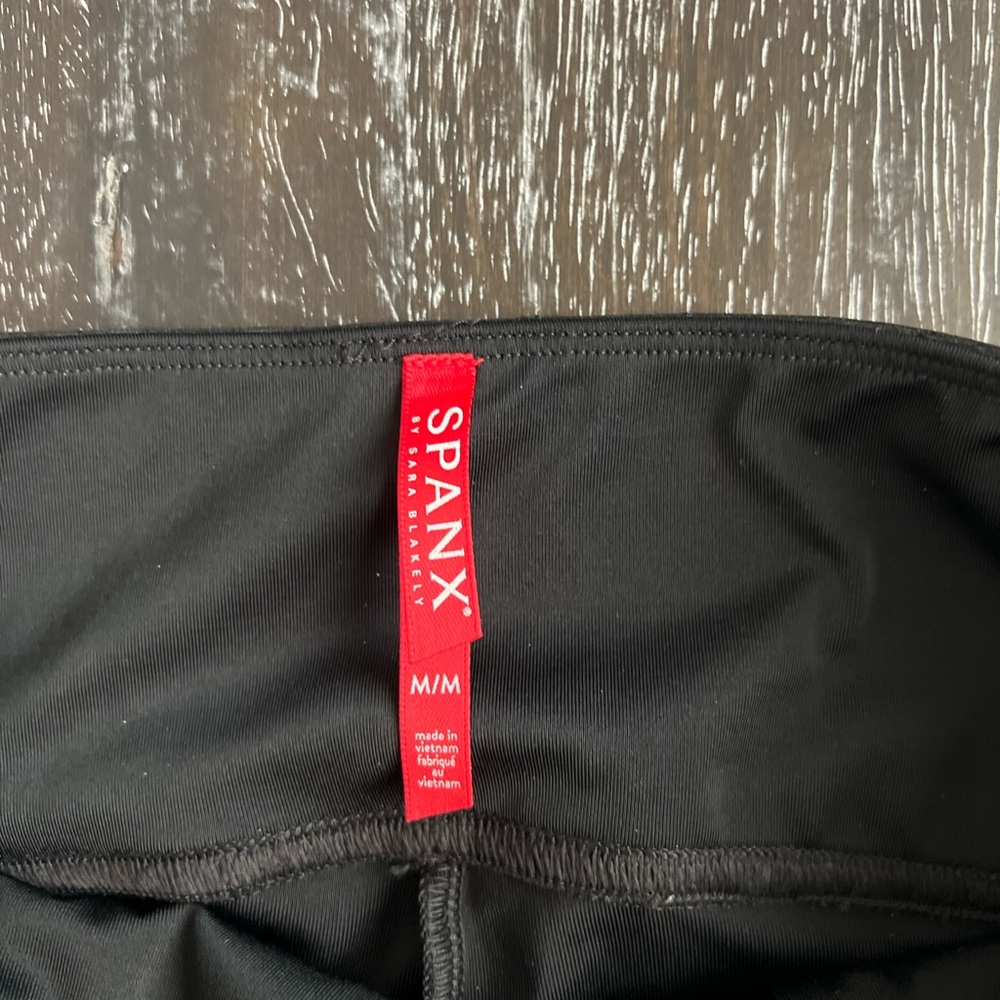 Spanx Faux Leather Hip Zip Leggings in Black - Picture 2 of 5
